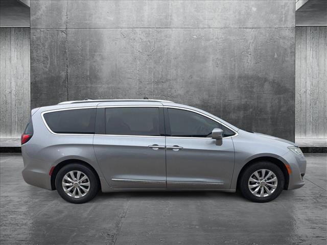 used 2018 Chrysler Pacifica car, priced at $14,534