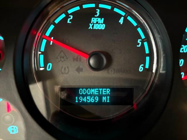 used 2007 GMC Yukon car, priced at $7,900