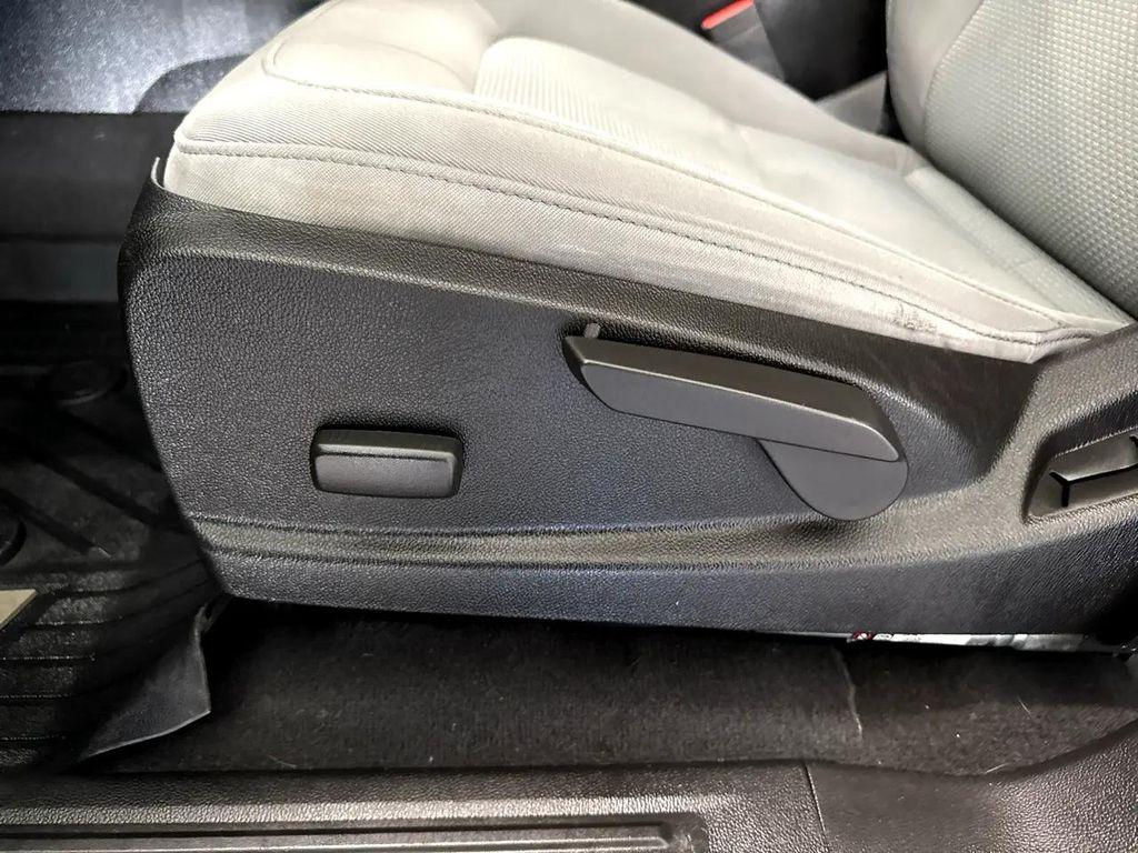 used 2022 Chevrolet Colorado car, priced at $26,900