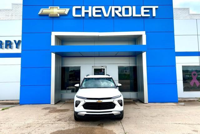new 2026 Chevrolet TrailBlazer car, priced at $27,830