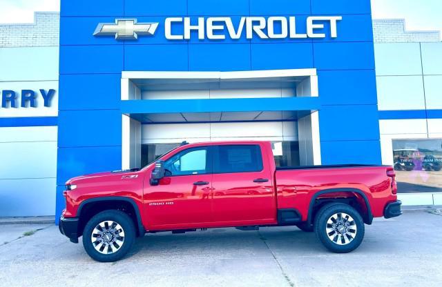 new 2025 Chevrolet Silverado 2500 car, priced at $57,900