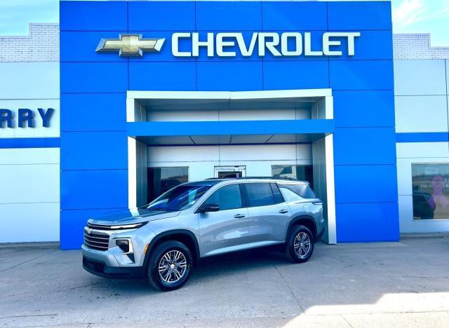 new 2025 Chevrolet Traverse car, priced at $42,535