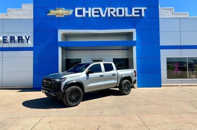 new 2024 Chevrolet Colorado car, priced at $43,900