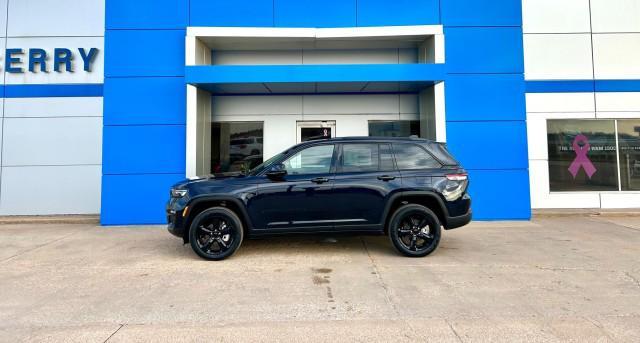 new 2024 Jeep Grand Cherokee car, priced at $56,500