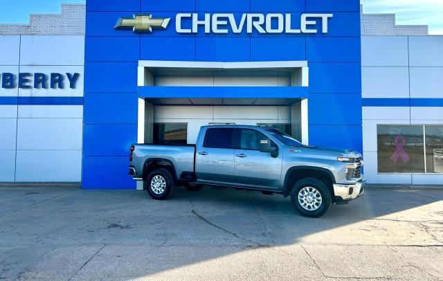 new 2025 Chevrolet Silverado 2500 car, priced at $68,500