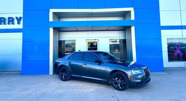 used 2021 Chrysler 300 car, priced at $24,248