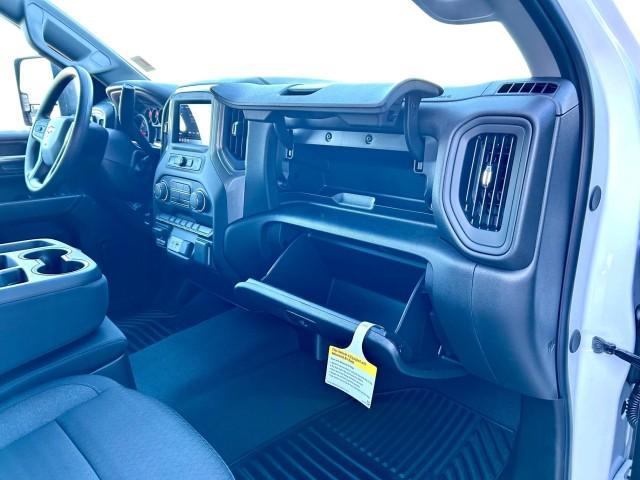 new 2025 Chevrolet Silverado 2500 car, priced at $55,900