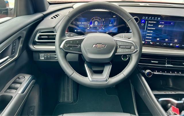 new 2025 Chevrolet Traverse car, priced at $46,275