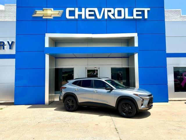 new 2025 Chevrolet Trax car, priced at $25,935