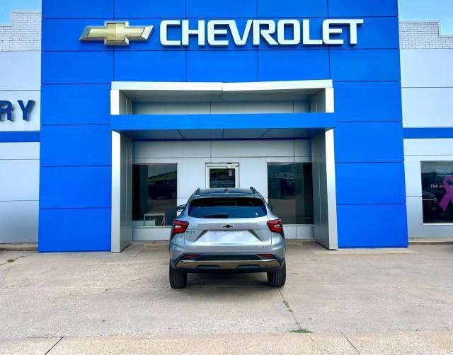 new 2025 Chevrolet Trax car, priced at $25,935