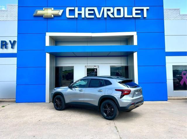 new 2025 Chevrolet Trax car, priced at $25,935