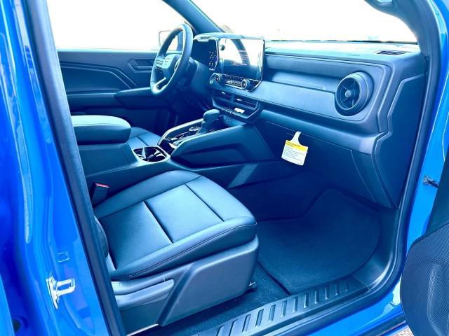 new 2025 Chevrolet Colorado car, priced at $44,900