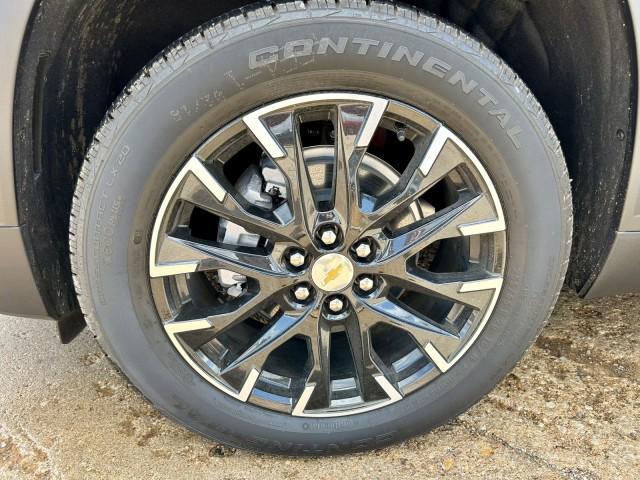 new 2025 Chevrolet Traverse car, priced at $45,590