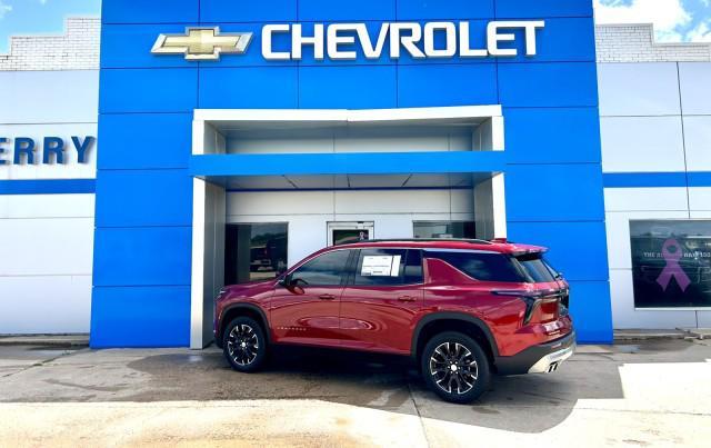 new 2025 Chevrolet Traverse car, priced at $45,590