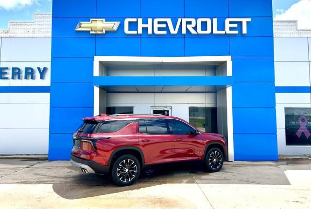 new 2025 Chevrolet Traverse car, priced at $45,590