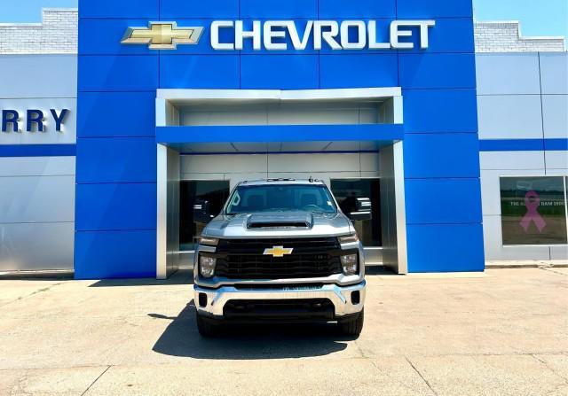 new 2025 Chevrolet Silverado 3500 car, priced at $52,900