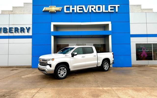 new 2025 Chevrolet Silverado 1500 car, priced at $67,900