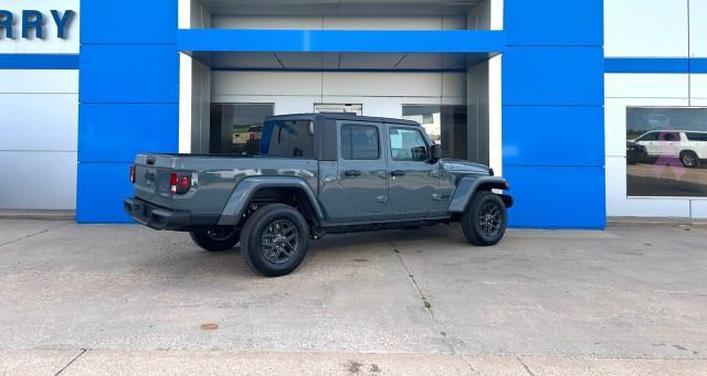 new 2024 Jeep Gladiator car, priced at $48,750