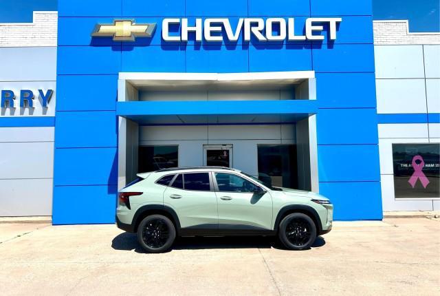 new 2025 Chevrolet Trax car, priced at $26,590