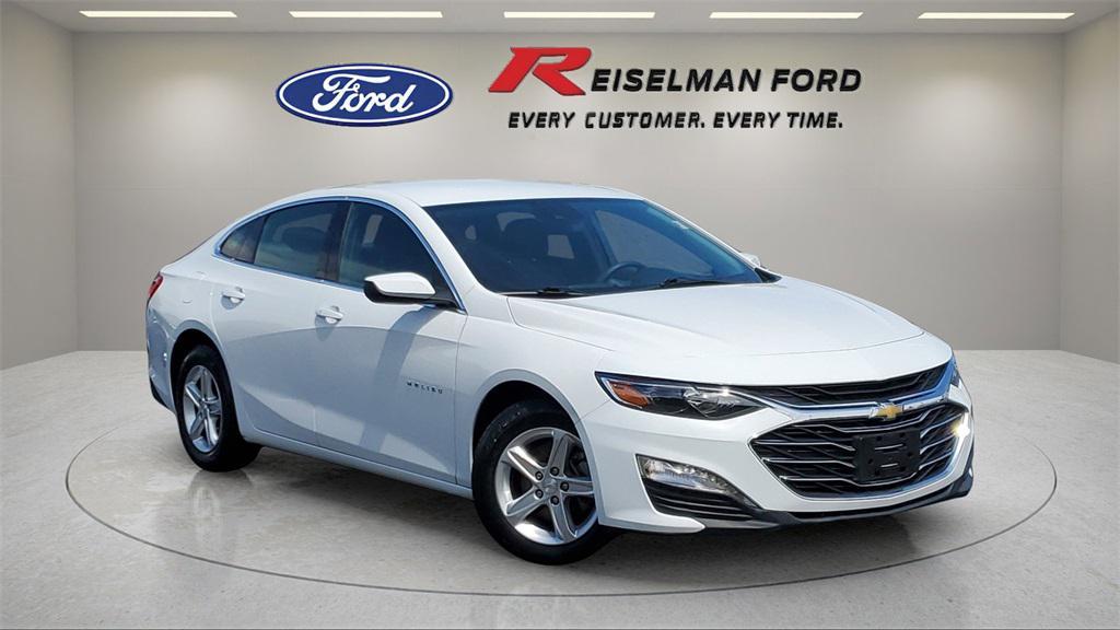 used 2023 Chevrolet Malibu car, priced at $16,564
