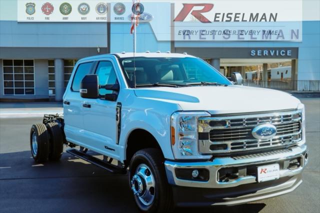 new 2024 Ford F-350 car, priced at $65,108