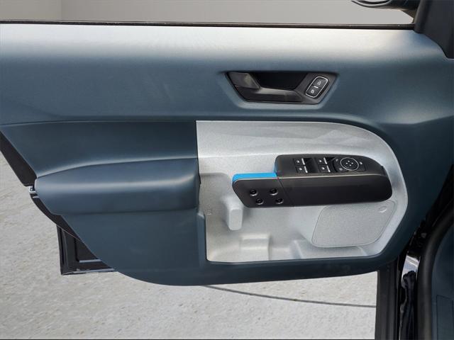 new 2025 Ford Maverick car, priced at $35,013