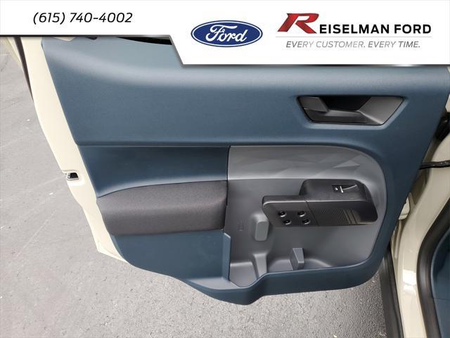 new 2025 Ford Maverick car