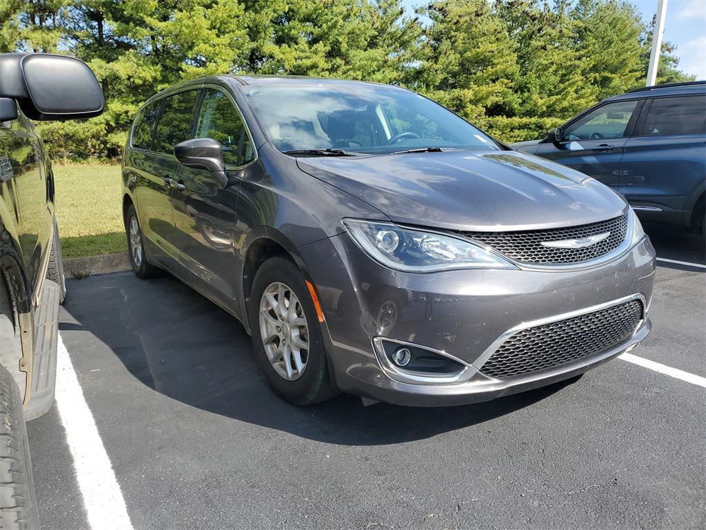used 2020 Chrysler Pacifica car, priced at $16,942