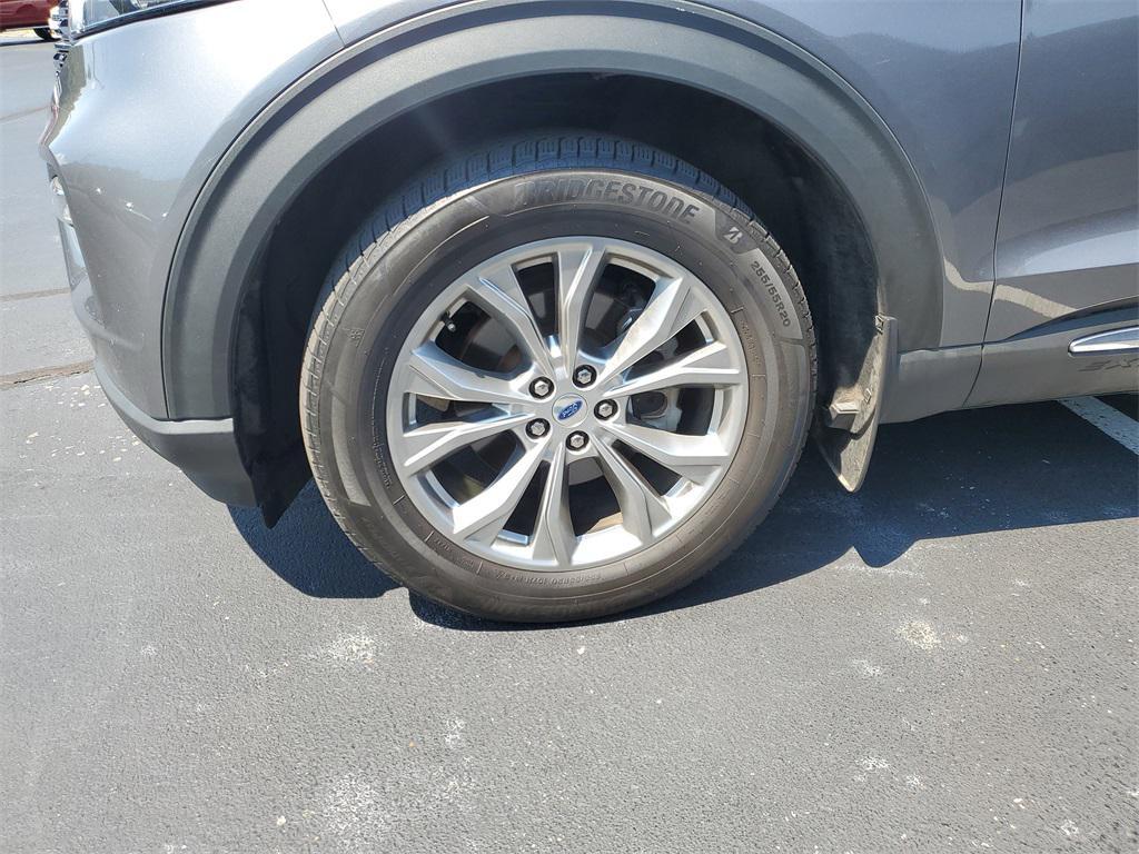 used 2022 Ford Explorer car, priced at $27,392