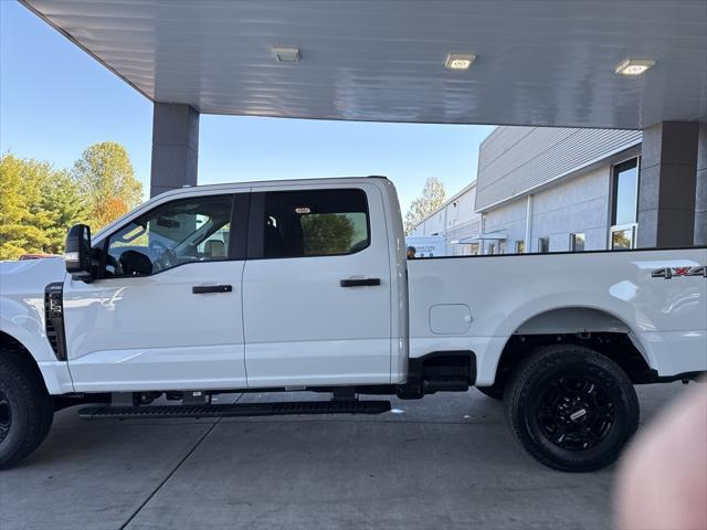 new 2024 Ford F-250 car, priced at $55,860