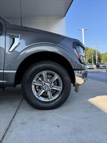 new 2024 Ford F-150 car, priced at $52,302