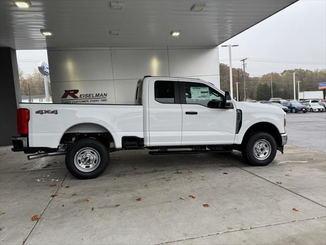 new 2024 Ford F-250 car, priced at $48,903