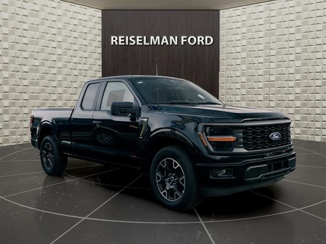 new 2024 Ford F-150 car, priced at $39,962