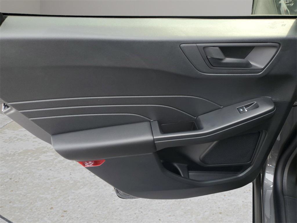 new 2025 Ford Escape car, priced at $28,286