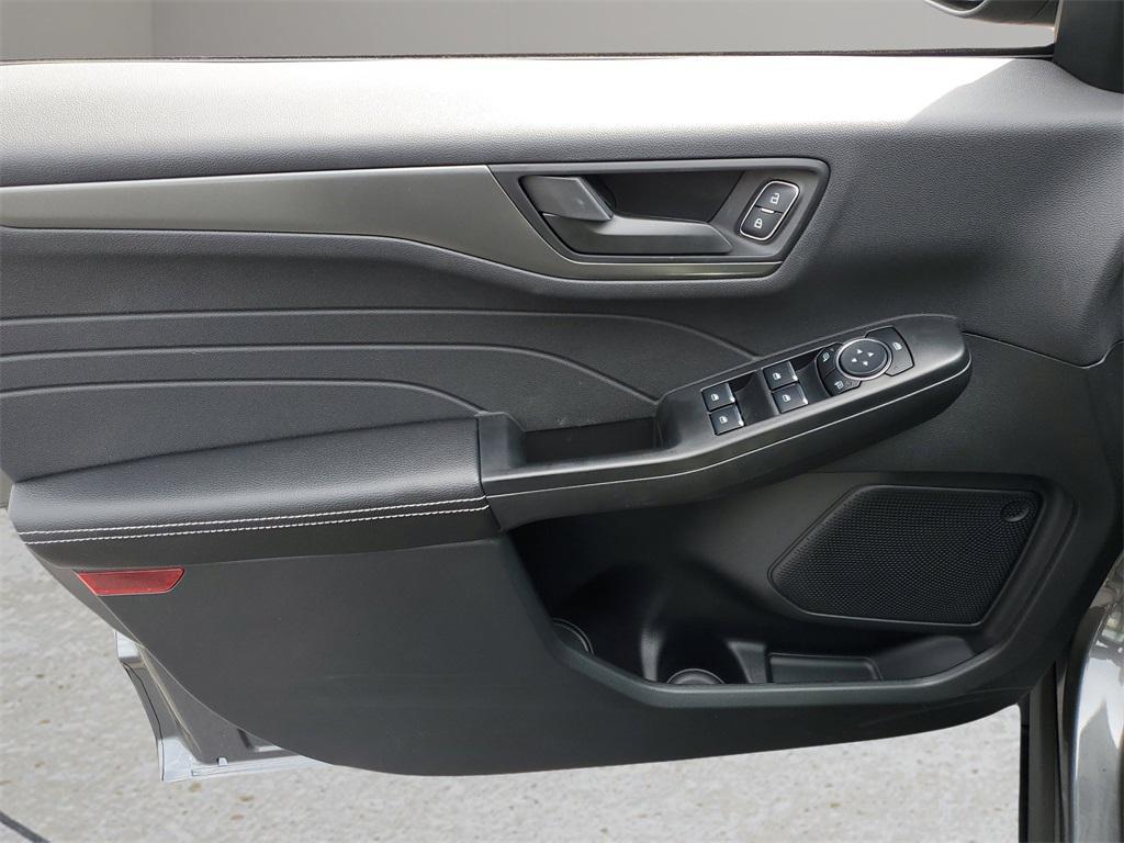 new 2025 Ford Escape car, priced at $28,286