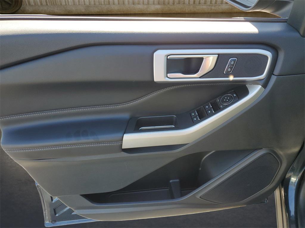 used 2022 Ford Explorer car, priced at $32,127