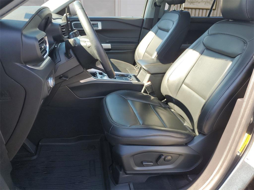 used 2022 Ford Explorer car, priced at $32,127