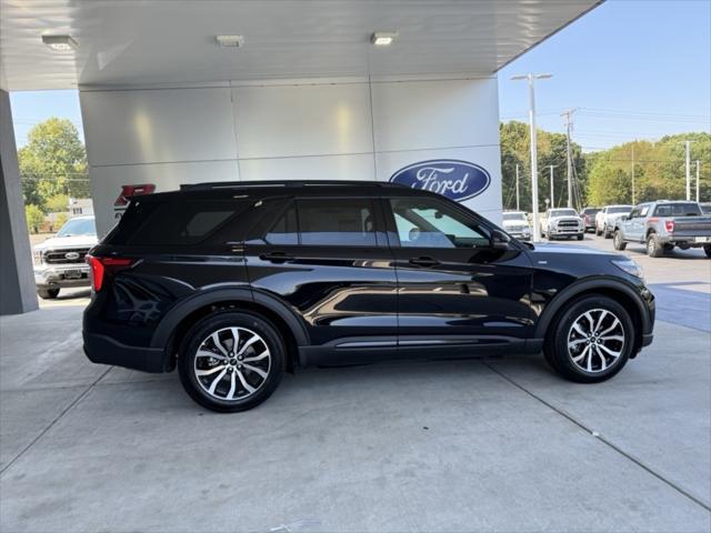 new 2025 Ford Explorer car, priced at $45,896