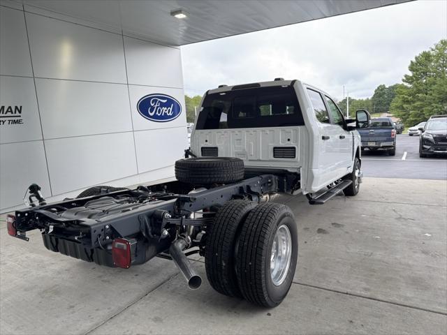 new 2024 Ford F-350 car, priced at $65,872