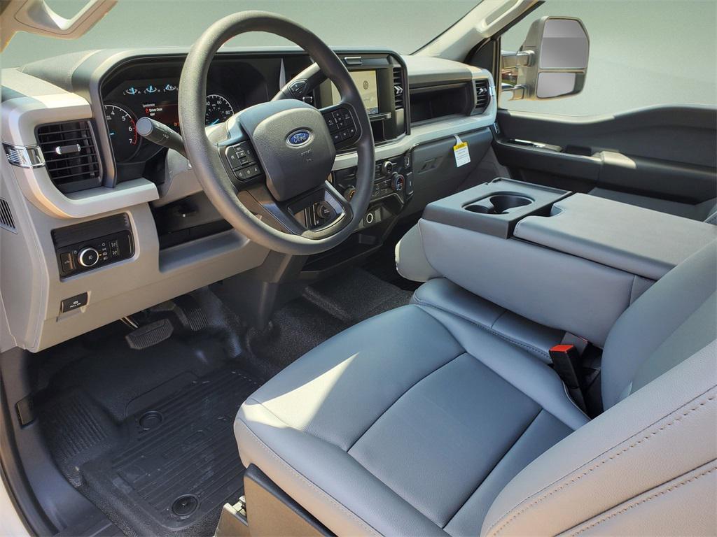 new 2025 Ford F-250 car, priced at $51,416