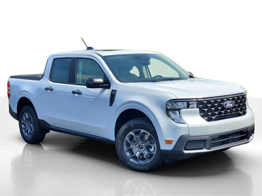 new 2025 Ford Maverick car, priced at $32,079