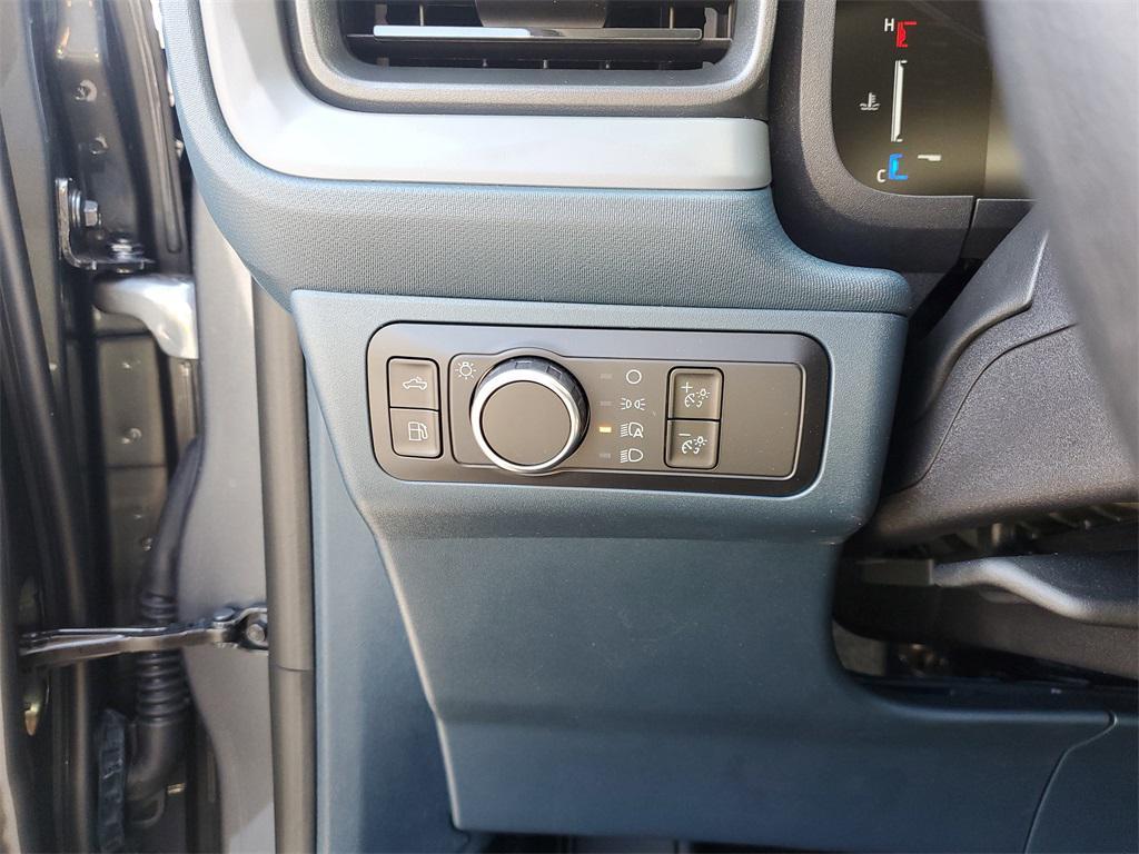 new 2025 Ford Maverick car, priced at $29,689