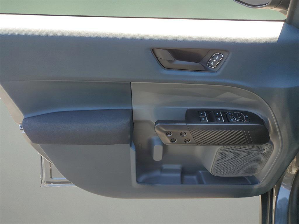 new 2025 Ford Maverick car, priced at $29,689