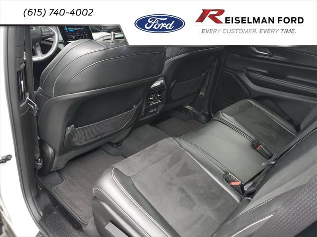used 2024 Jeep Grand Cherokee L car, priced at $32,927