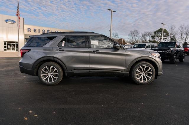 new 2025 Ford Explorer car, priced at $46,210