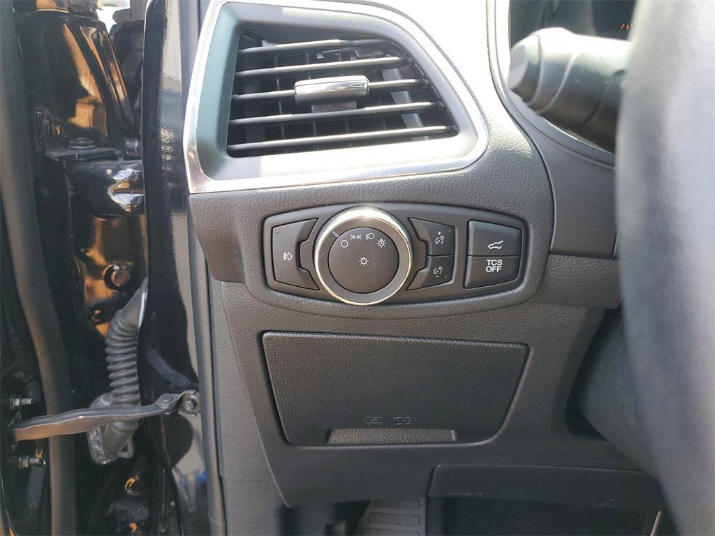 used 2024 Ford Edge car, priced at $26,572
