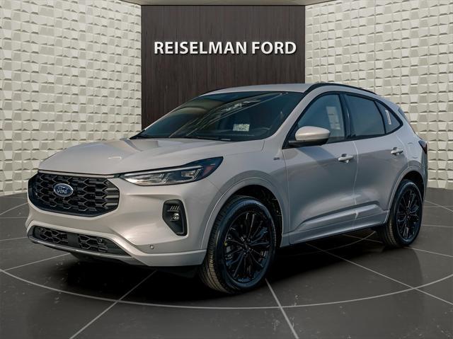 new 2025 Ford Escape car, priced at $39,820