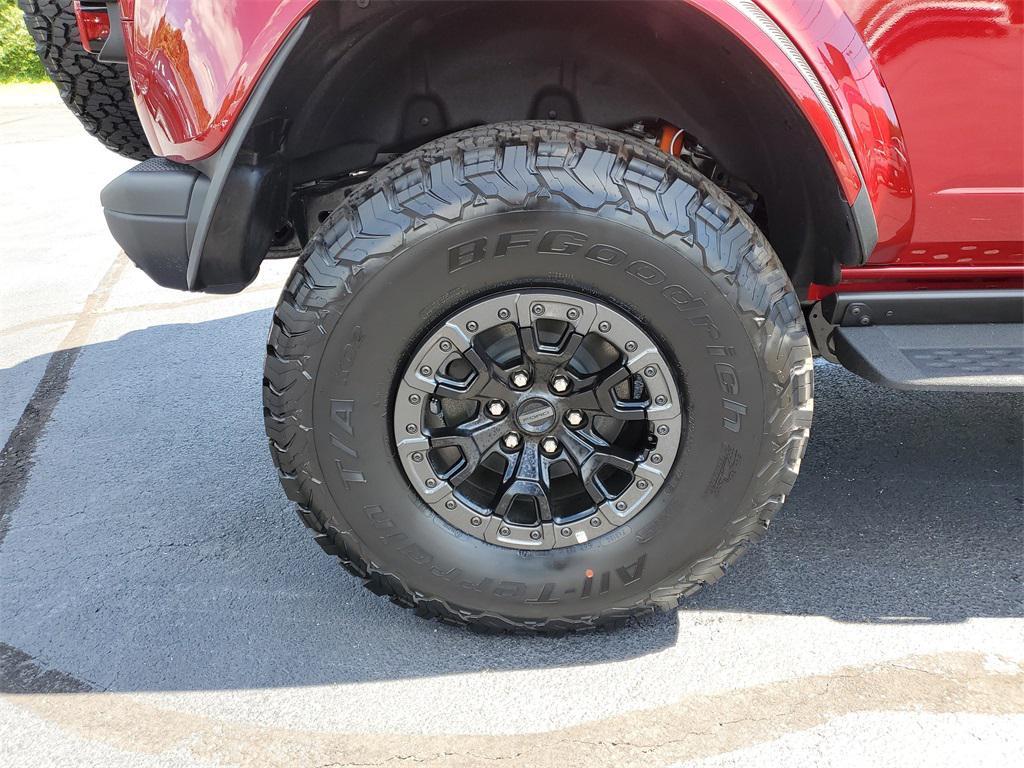 new 2025 Ford Bronco car, priced at $91,370