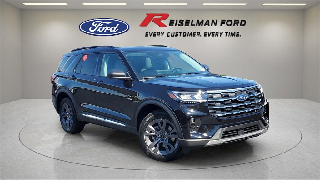 new 2025 Ford Explorer car, priced at $45,422