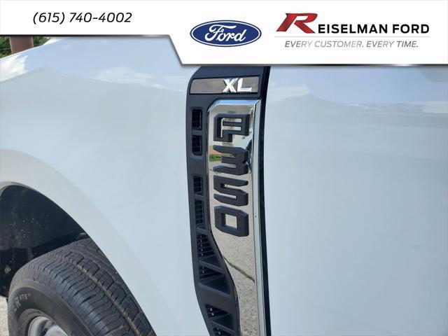 new 2025 Ford F-350 car, priced at $59,580